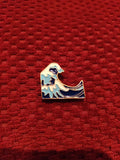 Great wave of Kanagawa enamel pin - Mycomicshop.be