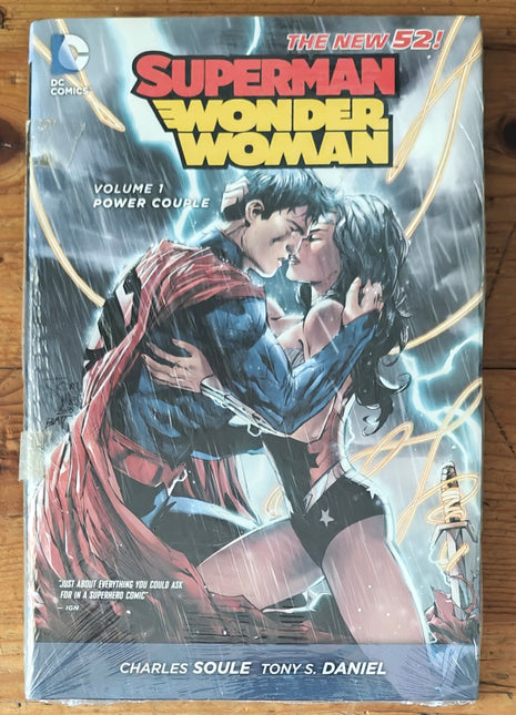Superman/Wonder Woman Volume 1: Power Couple HC (The New 52) - Hardcover