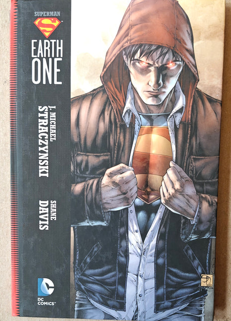 Superman Earth One HC (2010-2015 DC) #1