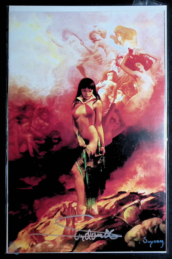 Vampirella Halloween Special (2006) #1DSigned