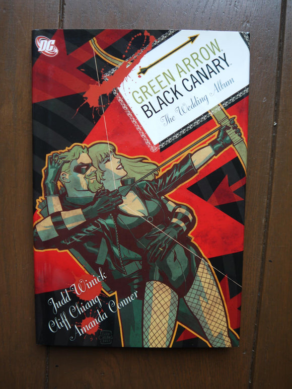 Green Arrow/Black Canary The Wedding Album HC (2008) #1