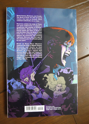 Birds of Prey Hero Hunters TPB (2021)