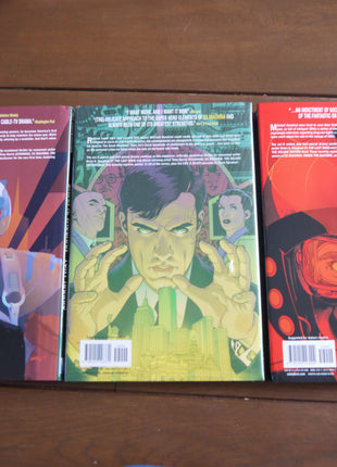 Ex Machina HC (2008-2011 DC/Wildstorm) Deluxe Edition #1-3