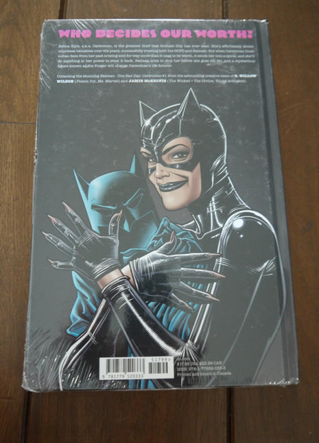 Batman One Bad Day Catwoman HC (2023)