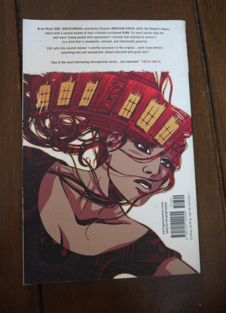 Demo TPB (2008 DC/Vertigo) #2
