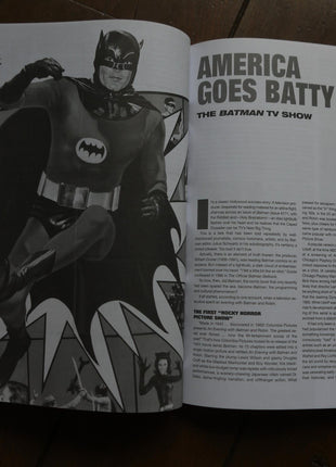 Batcave Companion SC (2009 TwoMorrow) - Mycomicshop.be
