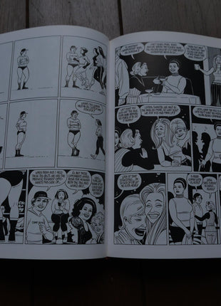 Chester Square HC (1996 A Love and Rockets Collection) 13 Signed - Mycomicshop.be