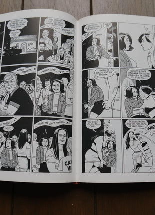 Chester Square HC (1996 A Love and Rockets Collection) 13 Signed - Mycomicshop.be