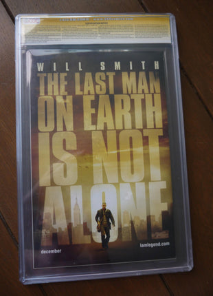 I Am Legend Awakening (2007) 1 CGC 9.6 Signed - Mycomicshop.be