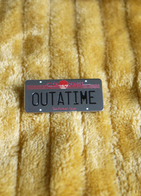 'Back to the future - Outatime' Enamel Pin - Mycomicshop.be