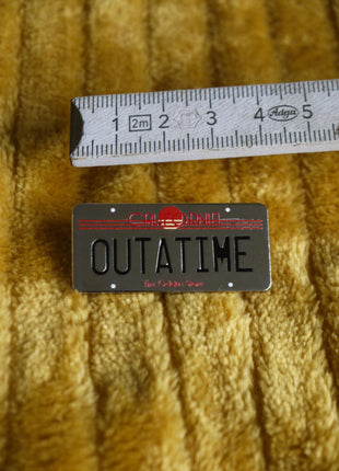 'Back to the future - Outatime' Enamel Pin - Mycomicshop.be