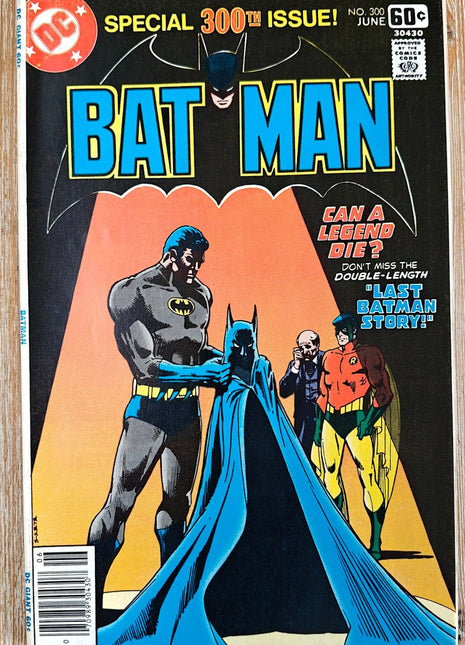 Batman 300 (DC, 1978) - Mycomicshop.be