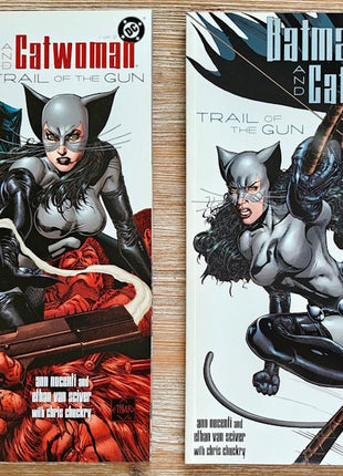 Batman and Catwoman Trail of the Gun (DC, 2004) - Mycomicshop.be