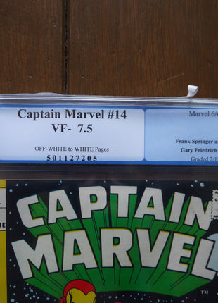 Captain Marvel (1968 1st Series) #14 PGX 7.5 - Mycomicshop.be
