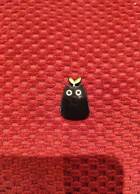"Cat with plant" enamel pin - Mycomicshop.be