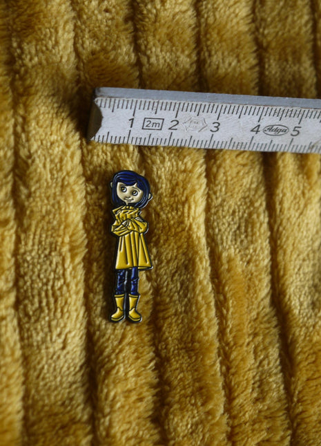 'Coraline' Enamel Pin - Mycomicshop.be
