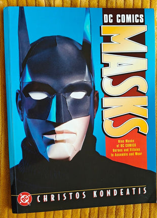 DC Comics Masks (1999) Nine Masks Heroes & Villains to Assemble and Wear - Mycomicshop.be