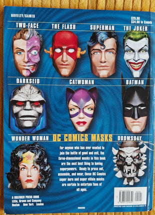 DC Comics Masks (1999) Nine Masks Heroes & Villains to Assemble and Wear - Mycomicshop.be
