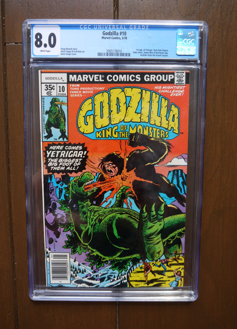 Godzilla (1977) #10 CGC 8.0 - Mycomicshop.be