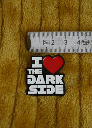 'I love the dark side Star Wars' enamel pin - Mycomicshop.be