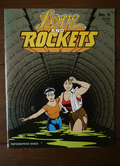 Love and Rockets (1982 1st Series) Magazine 9 - Mycomicshop.be