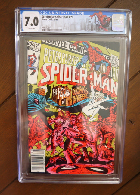 Spectacular Spider-Man (1976 1st Series) #69 CGC 7.0 - Mycomicshop.be