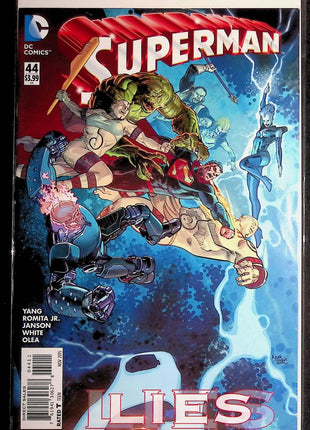 Superman (2011 3rd Series) 44 - Mycomicshop.be