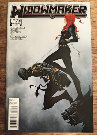Widowmaker (2010 Marvel) with Black Widow & Hawkeye 2 - Mycomicshop.be