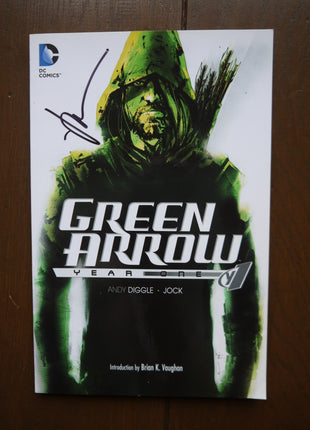 Green Arrow Year One TPB (2009 DC) #1-REP - SIGNED - Mycomicshop.be