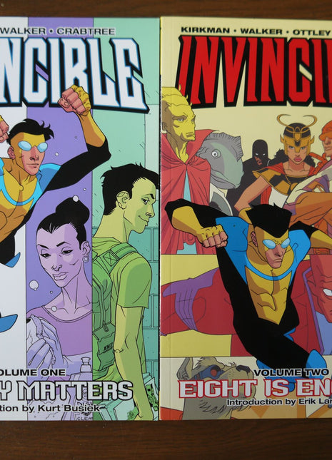 Invincible TPB (2003) 1 + 2 - Mycomicshop.be