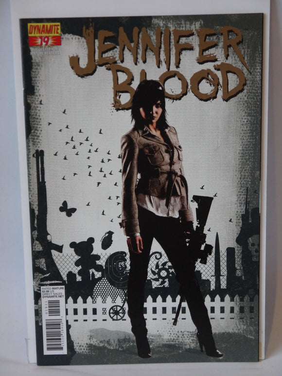 Jennifer Blood (2011 Dynamite) #19A - Mycomicshop.be