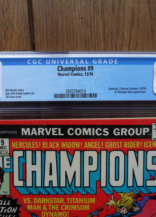 Champions (1975 1st Series) #9 CGC 9.2 - Mycomicshop.be